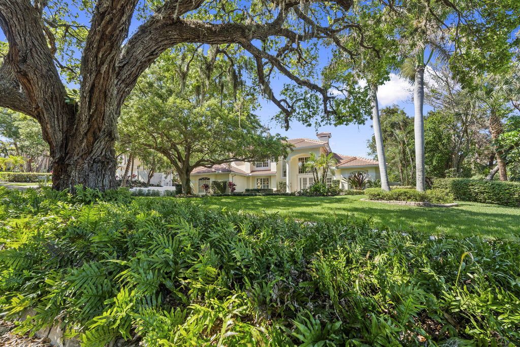 4 Castle Hill Way, Stuart, FL 34996