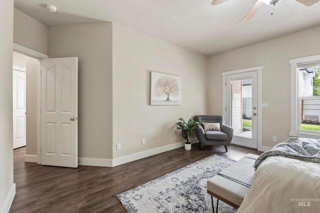 5356 N Schumann Ave, Meridian, ID 83646