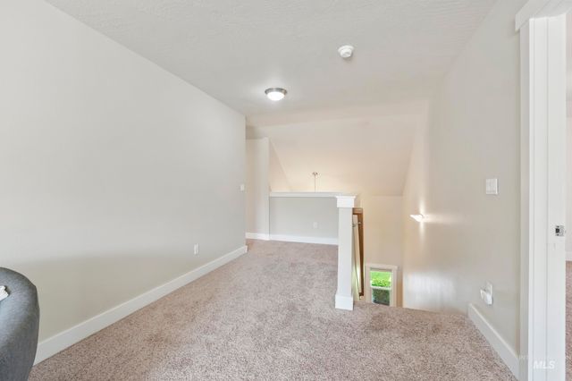 5356 N Schumann Ave, Meridian, ID 83646