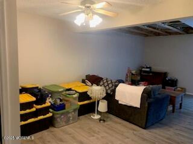 32 Dover Court, Tinton Falls, NJ 07712