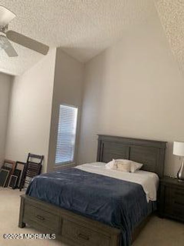 32 Dover Court, Tinton Falls, NJ 07712