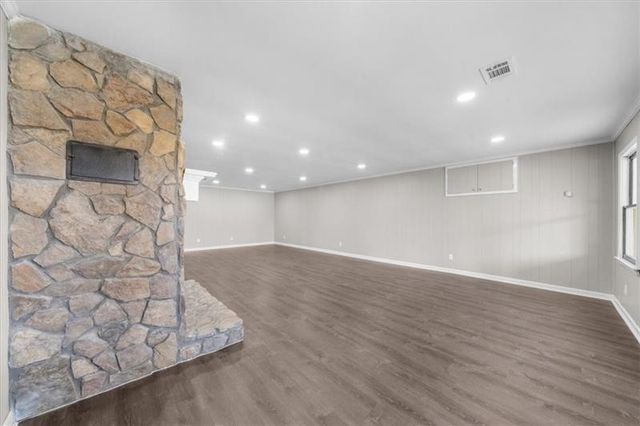6313 Shoreland Circle, Buford, GA 30518
