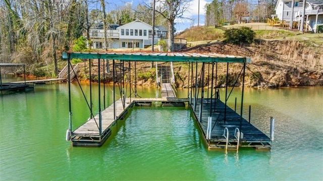 6313 Shoreland Circle, Buford, GA 30518