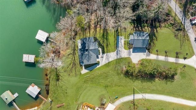 6313 Shoreland Circle, Buford, GA 30518