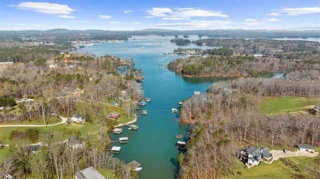 6313 Shoreland Circle, Buford, GA 30518