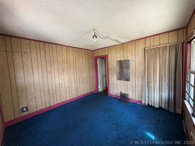 1961 N Boston Place, Tulsa, OK 74106