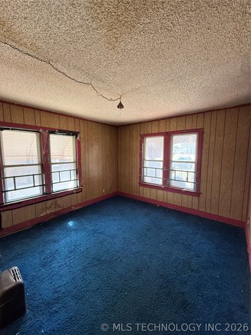 1961 N Boston Place, Tulsa, OK 74106