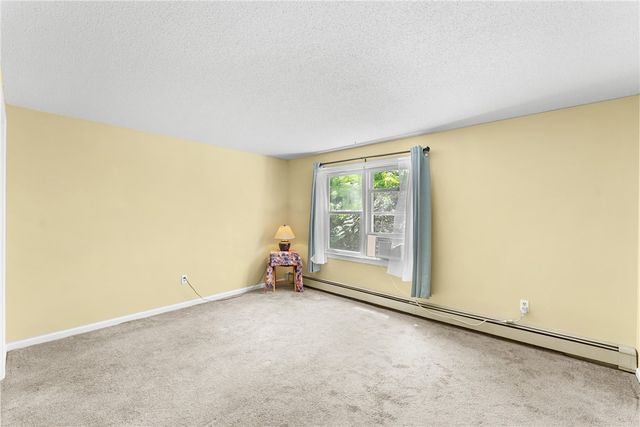 283 Privilege Street 4, Woonsocket, RI 02895