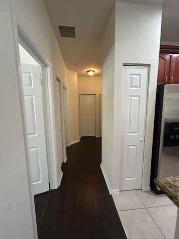 9080 Preston Place 17204, Tamarac, FL 33321
