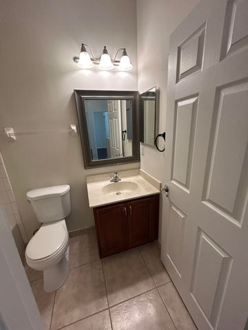 9080 Preston Place 17204, Tamarac, FL 33321