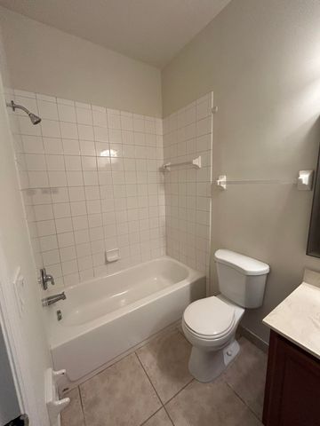 9080 Preston Place 17204, Tamarac, FL 33321