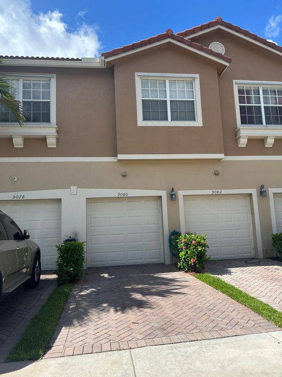 9080 Preston Place 17204, Tamarac, FL 33321