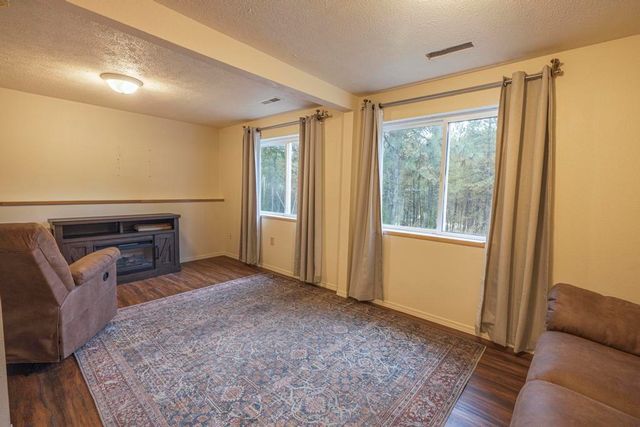 4416 N Garfield Rd, Spokane, WA 99224