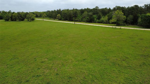 4956 County Road 448, Navasota, TX 77868
