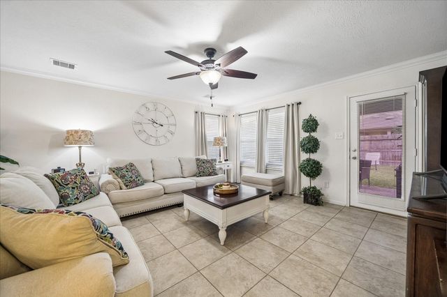 4106 Fernglade Drive, Houston, TX 77068