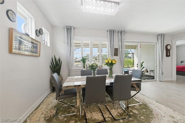 28076 SEASONS TIDE AVE, Bonita Springs, FL 34135