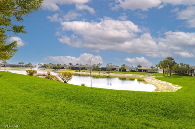 28076 SEASONS TIDE AVE, Bonita Springs, FL 34135