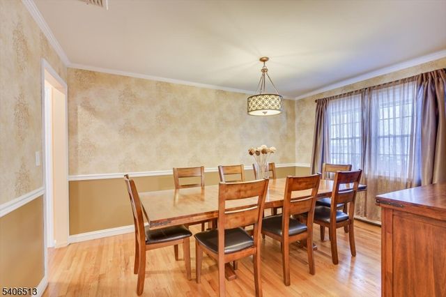 108 Elizabethtown Ct, South Plainfield Boro, NJ 07080