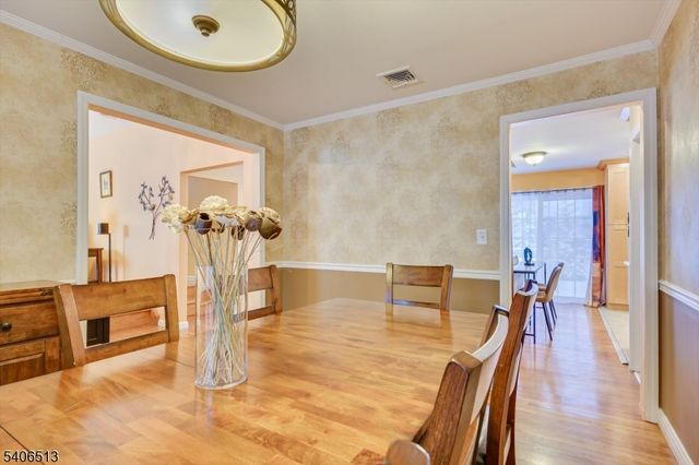 108 Elizabethtown Ct, South Plainfield Boro, NJ 07080