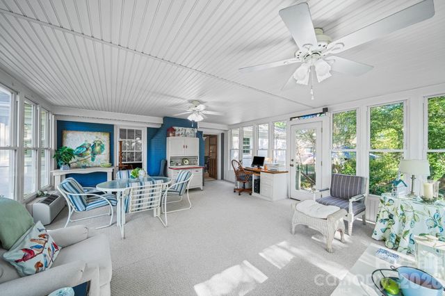 13539 Four Oaks Lane, Matthews, NC 28105