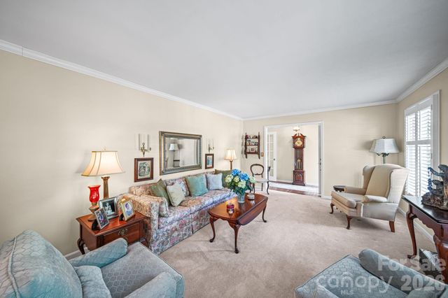 13539 Four Oaks Lane, Matthews, NC 28105