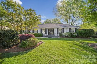 13539 Four Oaks Lane, Matthews, NC 28105