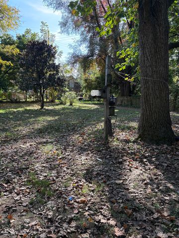 209 S Block Clark Street, Brownstown, IN 47220