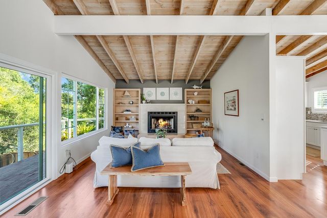 3210 Mulberry Drive, Soquel, CA 95073