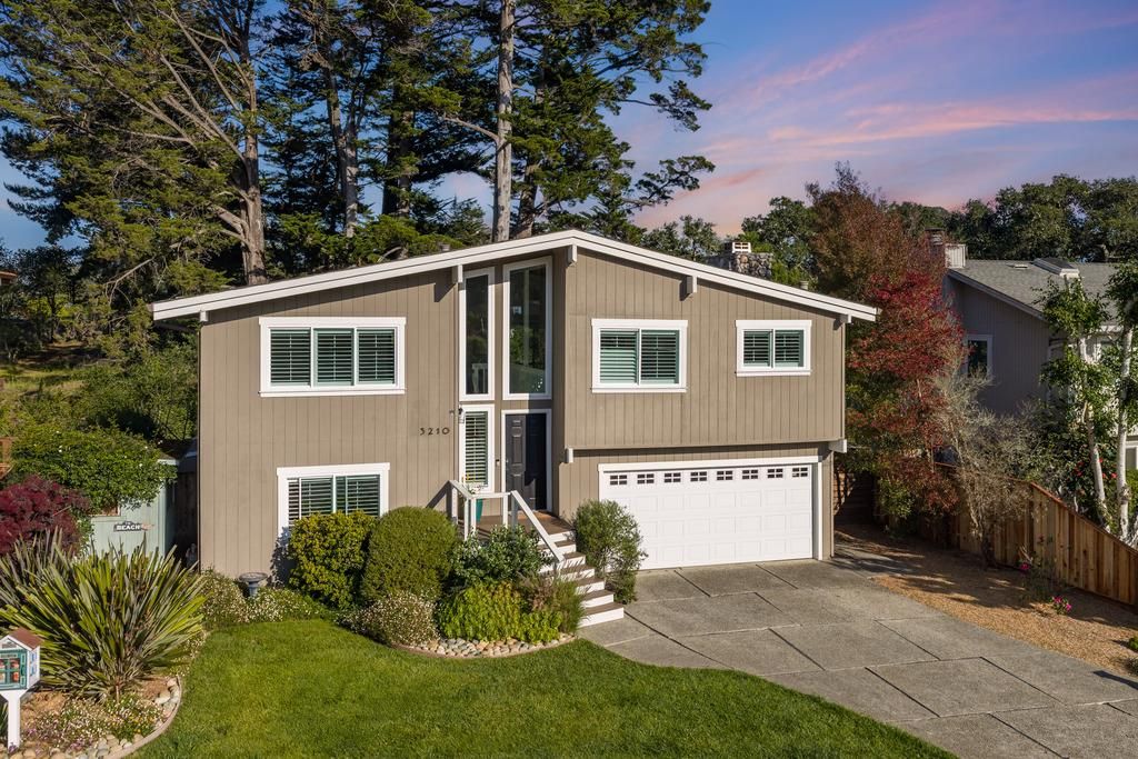 3210 Mulberry Drive, Soquel, CA 95073