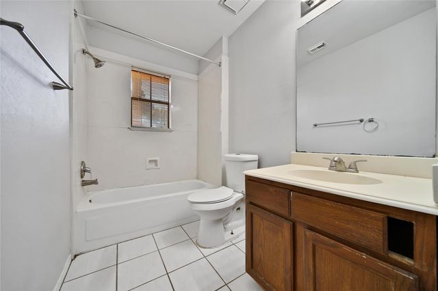 17910 Autumn Hills Drive, Houston, TX 77084