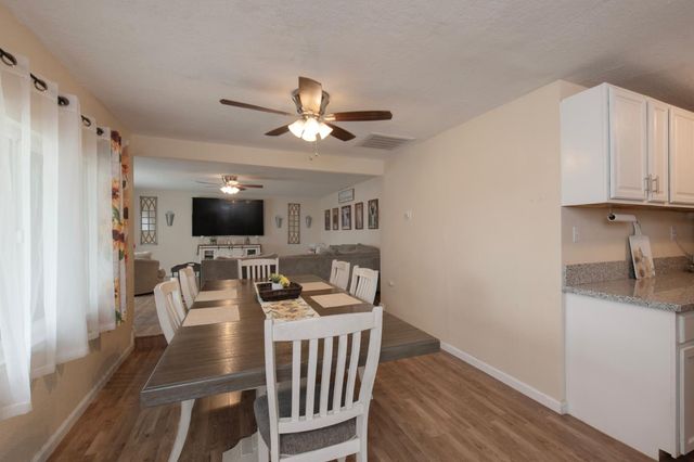 6397 W Clinton Avenue, Fresno, CA 93723