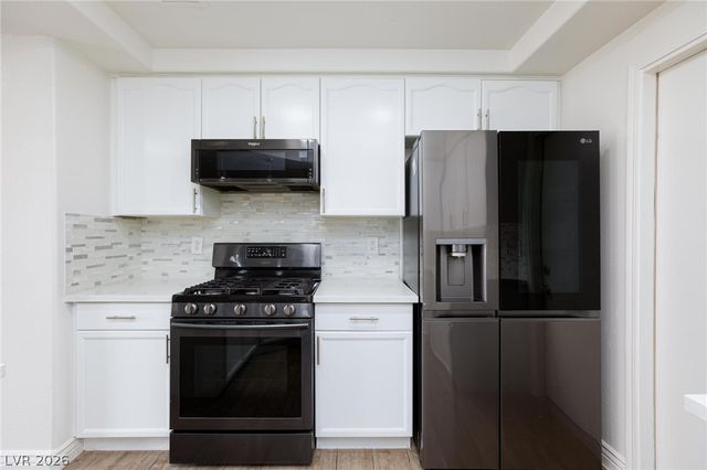 8478 Prince Of Tides Court, Las Vegas, NV 89113