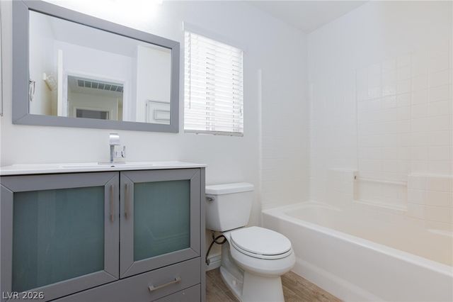 8478 Prince Of Tides Court, Las Vegas, NV 89113