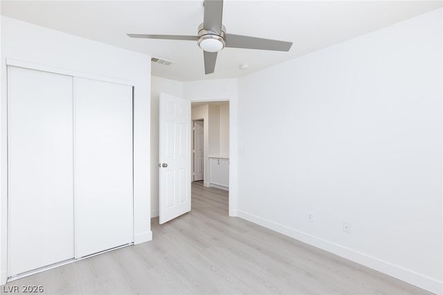 8478 Prince Of Tides Court, Las Vegas, NV 89113