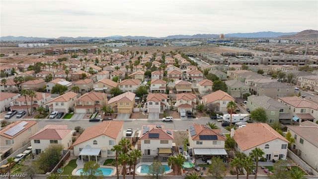 8478 Prince Of Tides Court, Las Vegas, NV 89113