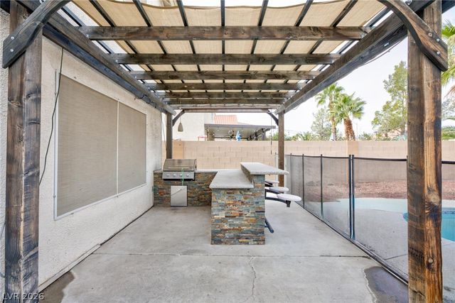 8478 Prince Of Tides Court, Las Vegas, NV 89113