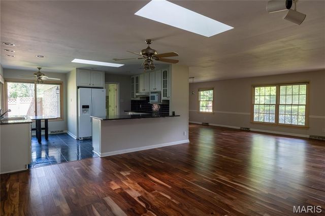 258 Ridge Trail Drive, Chesterfield, MO 63017