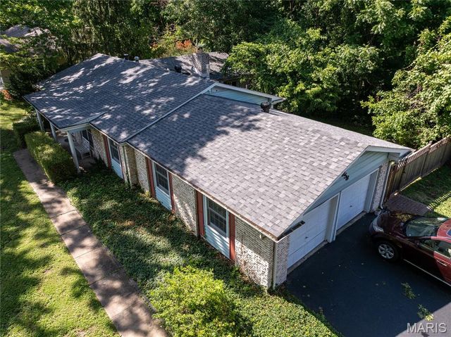 258 Ridge Trail Drive, Chesterfield, MO 63017