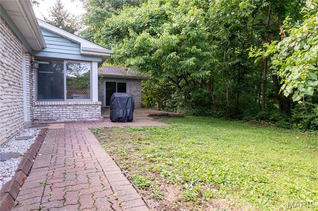258 Ridge Trail Drive, Chesterfield, MO 63017