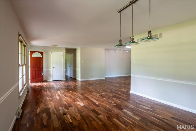 258 Ridge Trail Drive, Chesterfield, MO 63017