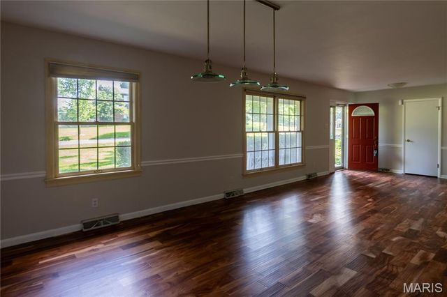 258 Ridge Trail Drive, Chesterfield, MO 63017