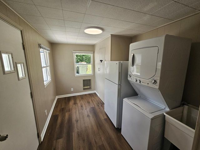 2721 S 50th STREET, Milwaukee, WI 53219