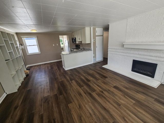 2721 S 50th STREET, Milwaukee, WI 53219