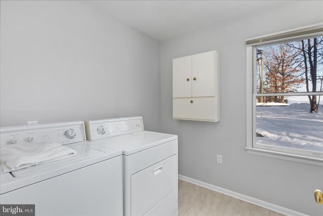 7239 SUPINLICK RIDGE RD, Mount Jackson, VA 22842