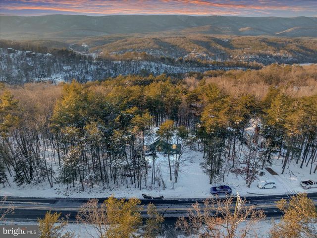 7239 SUPINLICK RIDGE RD, Mount Jackson, VA 22842