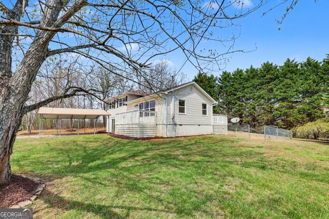 140 Kim Loop, Demorest, GA 30535