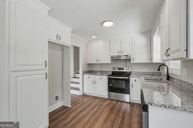 140 Kim Loop, Demorest, GA 30535