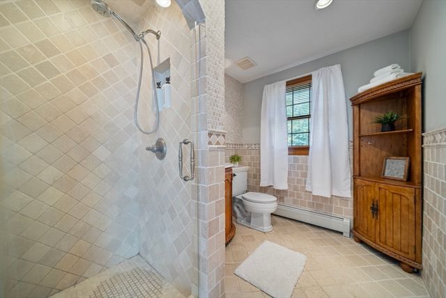 21 Cranberry Street, Pepperell, MA 01463
