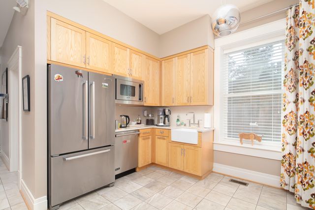 146 E Third Street, Lexington, KY 40508