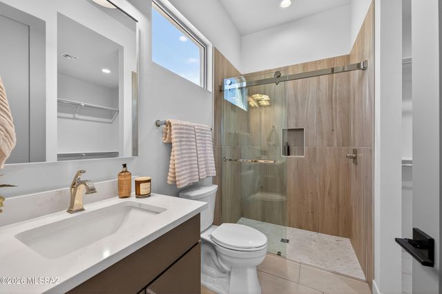 8125 S Circle C Ranch Road, Vail, AZ 85641